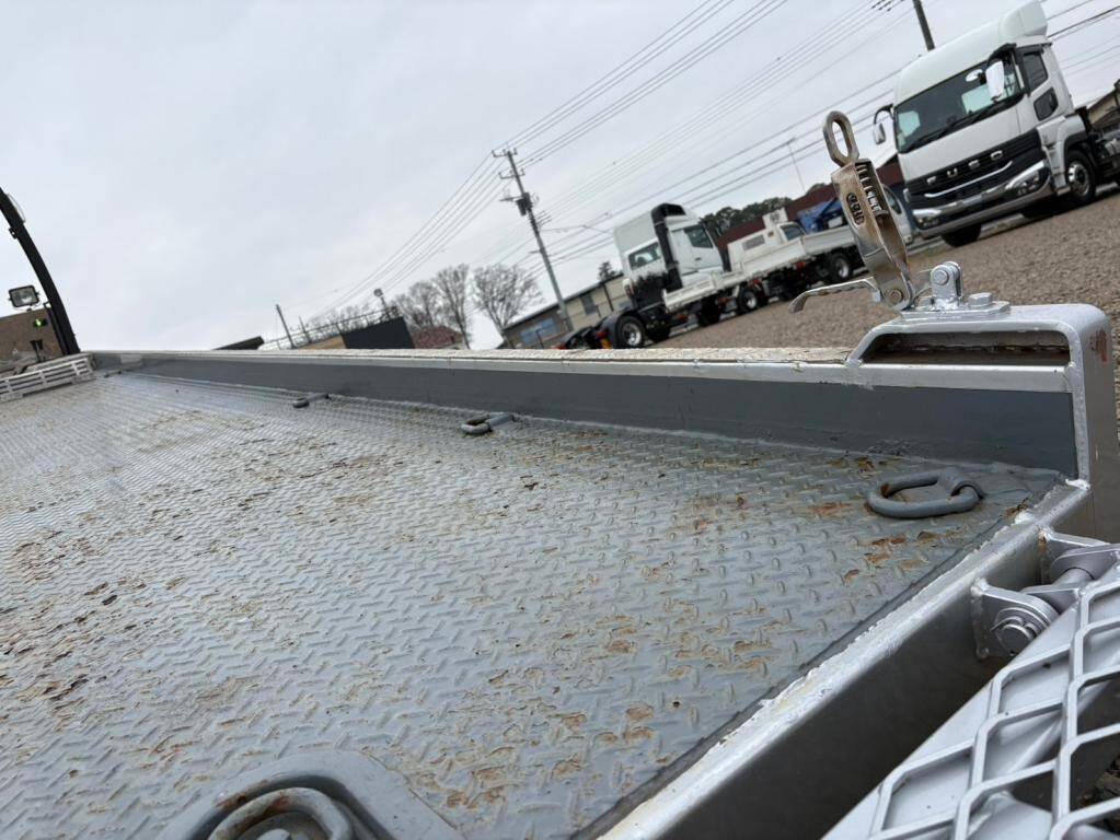 三菱ふそうキャンターセーフティローダー小型（2t・3t）[写真11]