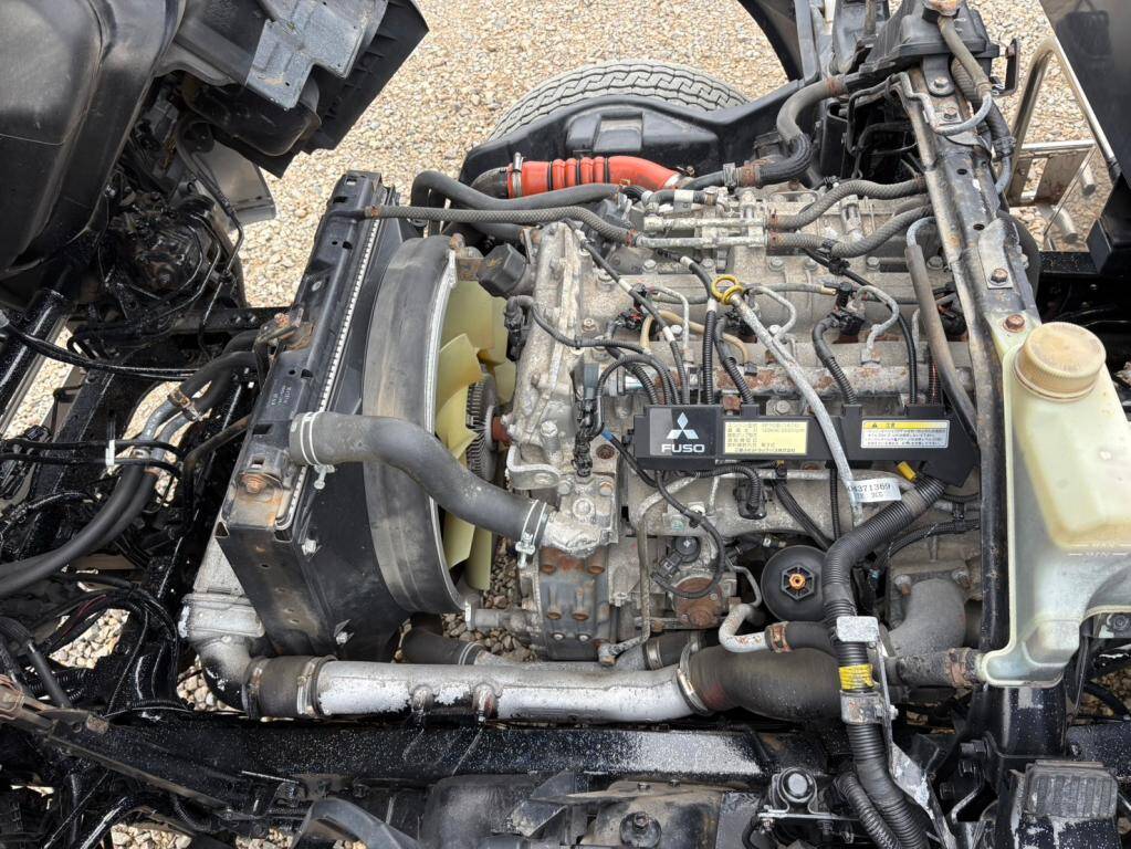 三菱ふそうキャンターセーフティローダー小型（2t・3t）[写真17]