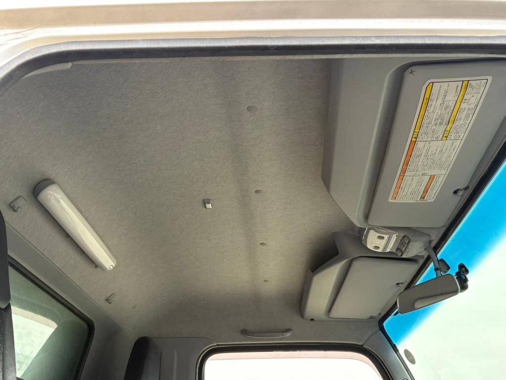 三菱ふそうキャンターセーフティローダー小型（2t・3t）[写真23]