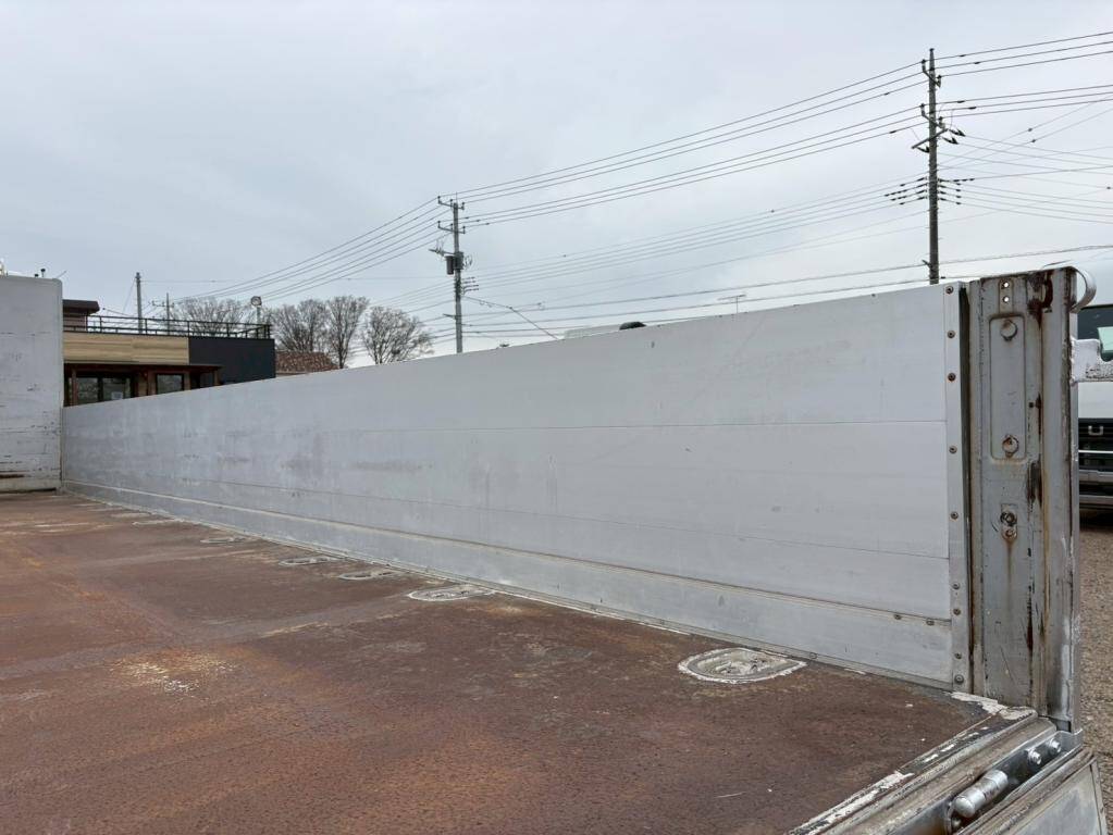 日野レンジャーアルミブロック増トン（6t・8t）[写真10]