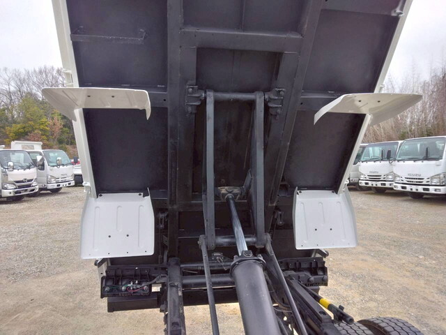 いすゞエルフダンプ小型（2t・3t）[写真25]