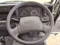 いすゞエルフダンプ小型（2t・3t）[写真32]