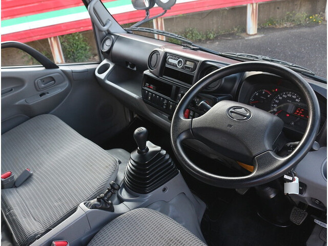 日野デュトロセルフクレーン4段小型（2t・3t）[写真16]