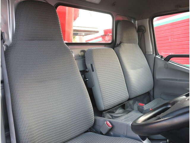 日野デュトロセルフクレーン4段小型（2t・3t）[写真18]