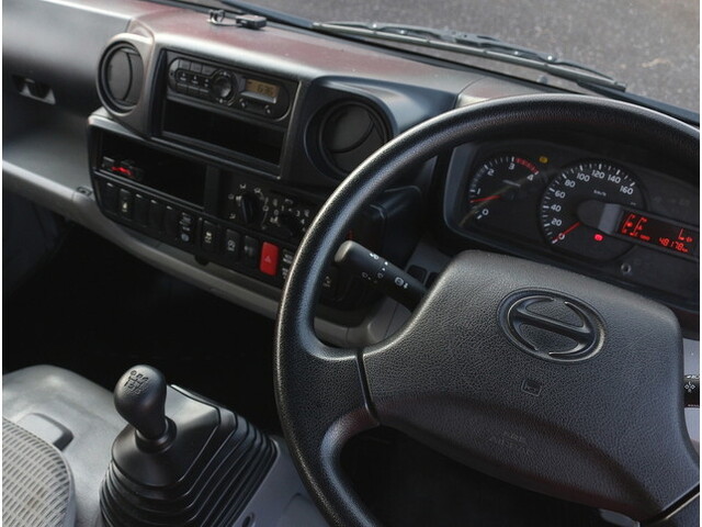 日野デュトロセルフクレーン4段小型（2t・3t）[写真19]