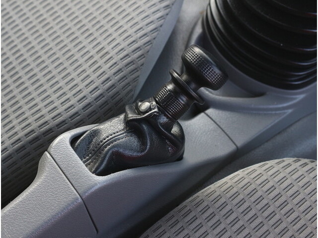 日野デュトロセルフクレーン4段小型（2t・3t）[写真20]