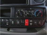 日野デュトロセルフクレーン4段小型（2t・3t）[写真23]