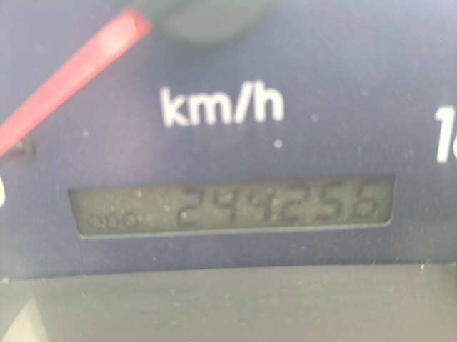 三菱ふそうキャンタークレーン付小型（2t・3t）[写真10]