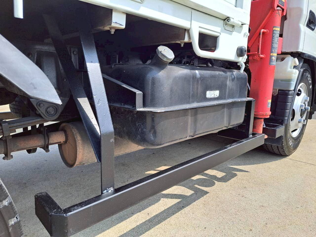 三菱ふそうキャンタークレーン付小型（2t・3t）[写真19]