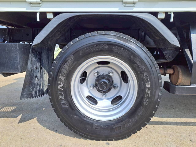 三菱ふそうキャンタークレーン付小型（2t・3t）[写真20]