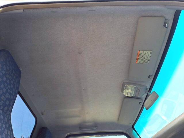 三菱ふそうキャンタークレーン付小型（2t・3t）[写真36]