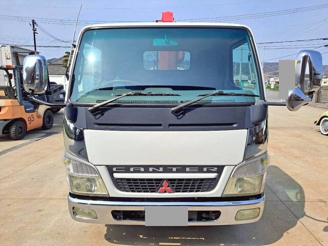 三菱ふそうキャンタークレーン付小型（2t・3t）[写真06]