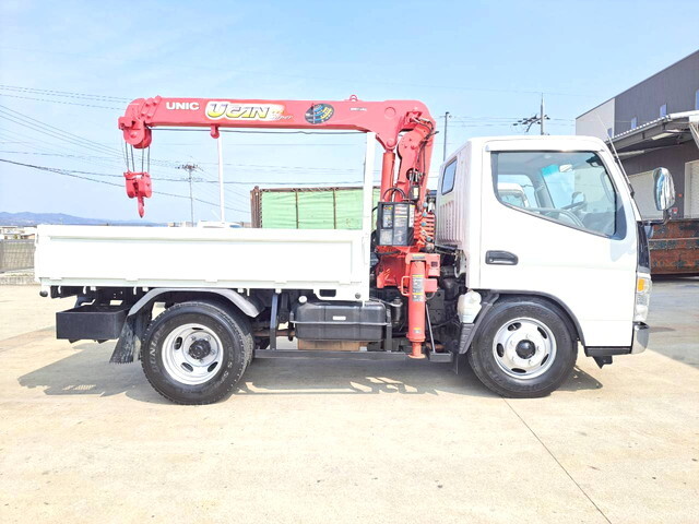 三菱ふそうキャンタークレーン付小型（2t・3t）[写真09]