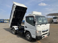 三菱ふそうキャンター三転ダンプ小型（2t・3t）[写真04]