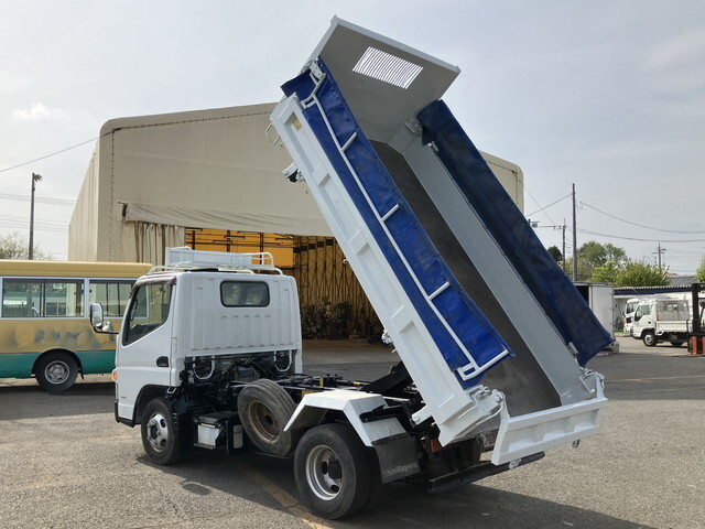 三菱ふそうキャンター三転ダンプ小型（2t・3t）[写真04]