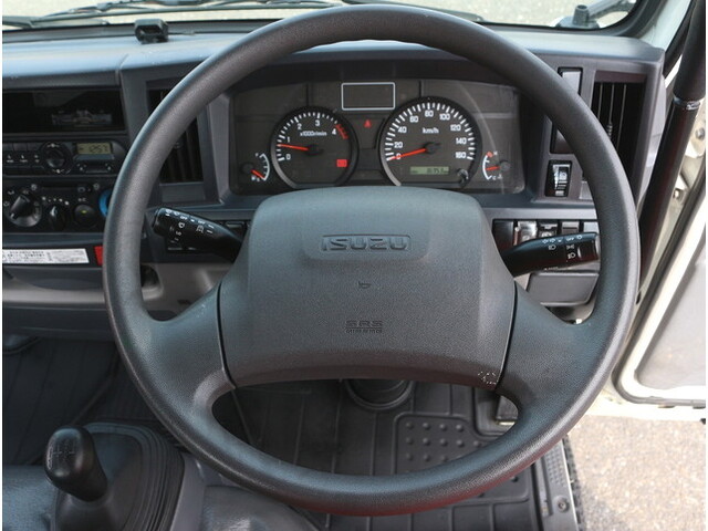 いすゞエルフ高所作業車小型（2t・3t）[写真22]