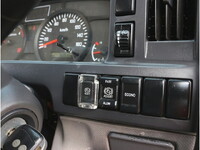 いすゞエルフ高所作業車小型（2t・3t）[写真29]