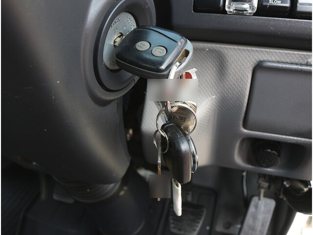 いすゞエルフ高所作業車小型（2t・3t）[写真29]