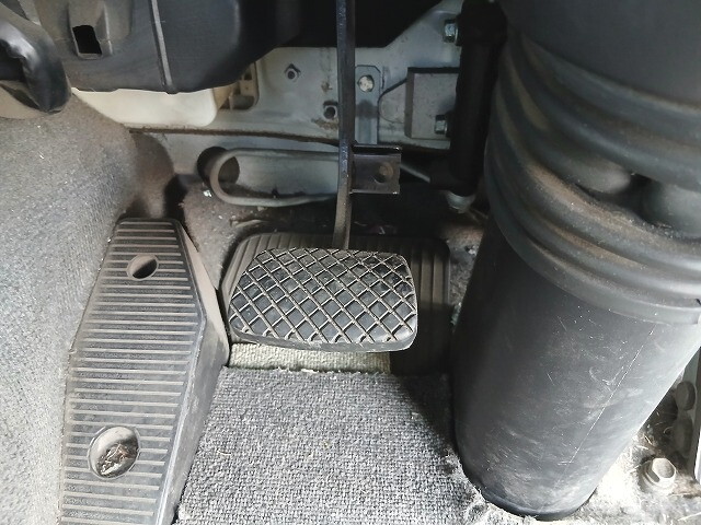 いすゞギガアルミブロック大型（10t）[写真15]