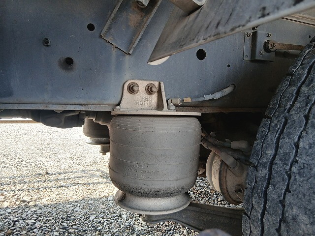 いすゞギガアルミブロック大型（10t）[写真31]