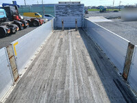 いすゞギガアルミブロック大型（10t）[写真08]