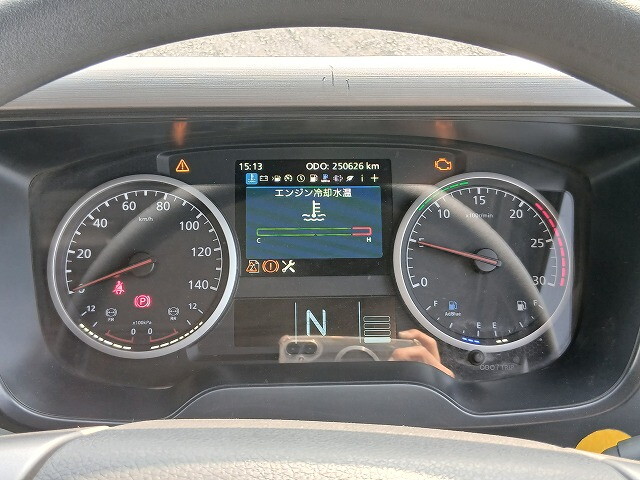 UDトラックスクオンその他の形状大型（10t）[写真16]