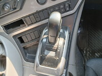 UDトラックスクオンその他の形状大型（10t）[写真19]