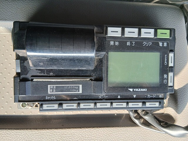 UDトラックスクオンその他の形状大型（10t）[写真20]