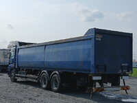 UDトラックスクオンその他の形状大型（10t）[写真02]