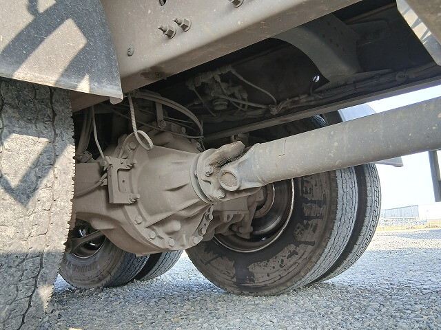 UDトラックスクオンその他の形状大型（10t）[写真33]