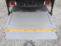 いすゞエルフ冷凍車（冷蔵車）小型（2t・3t）[写真17]