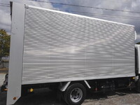 いすゞエルフ冷凍車（冷蔵車）小型（2t・3t）[写真09]