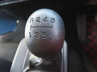 三菱ふそうファイターアルミウイング中型（4t）[写真17]