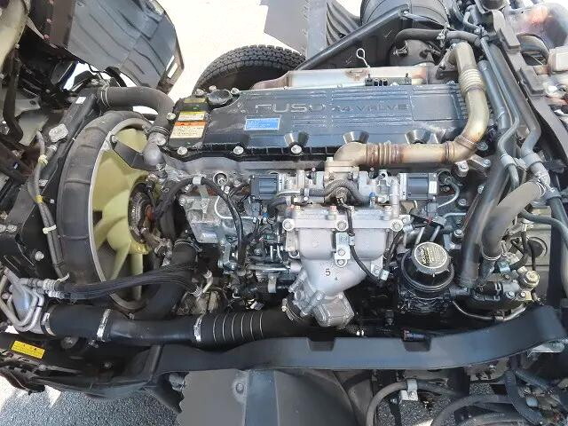 三菱ふそうファイターアルミウイング中型（4t）[写真33]