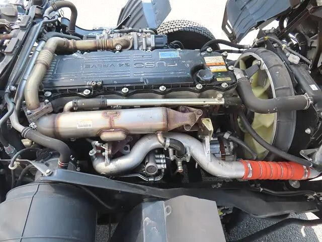 三菱ふそうファイターアルミウイング中型（4t）[写真34]