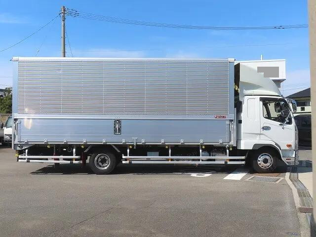 三菱ふそうファイターアルミウイング中型（4t）[写真04]