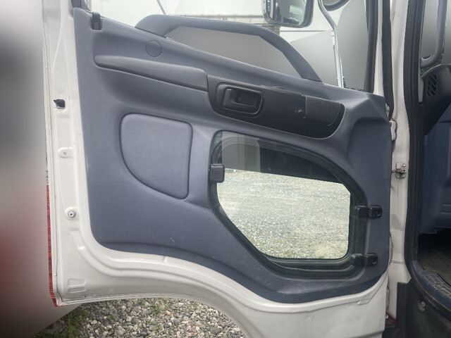 日野レンジャークレーン4段中型（4t）[写真29]