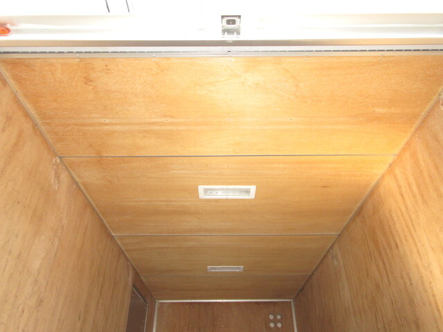 日野デュトロアルミバン小型（2t・3t）[写真10]