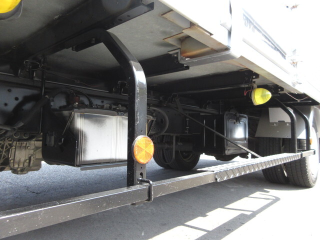 日野デュトロアルミバン小型（2t・3t）[写真35]