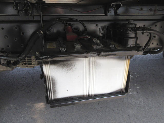 日野デュトロアルミバン小型（2t・3t）[写真36]