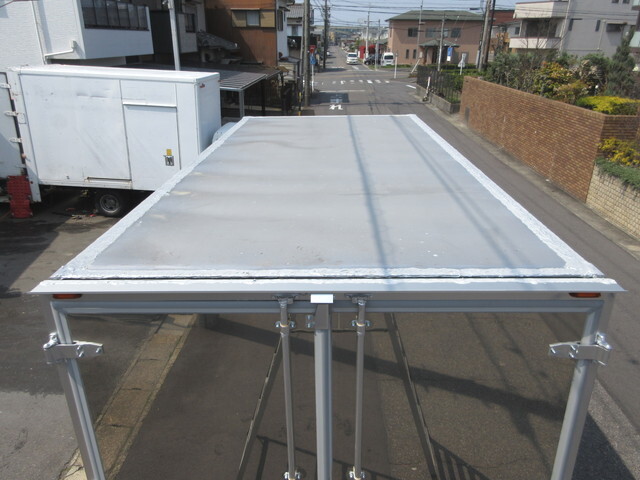 日野デュトロアルミバン小型（2t・3t）[写真38]