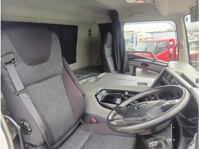 三菱ふそうスーパーグレートダンプ大型（10t）[写真24]