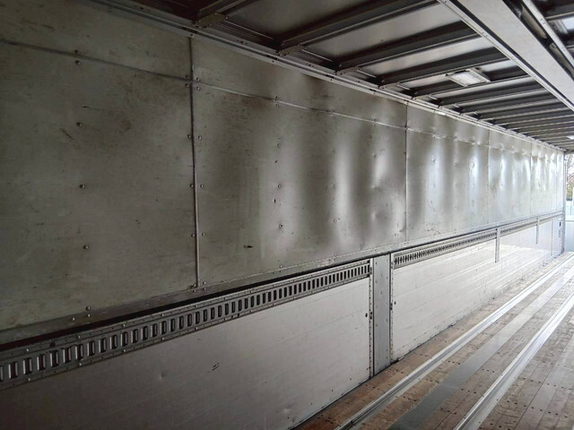 その他のメーカーその他の車種ウイングトレーラー大型（10t）[写真23]