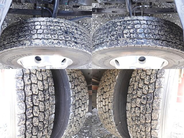 いすゞフォワードアルミウイング中型（4t）[写真13]