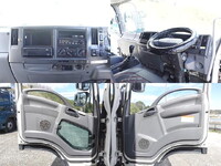 いすゞフォワードアルミウイング中型（4t）[写真23]