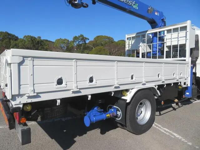 いすゞフォワードクレーン5段中型（4t）[写真14]