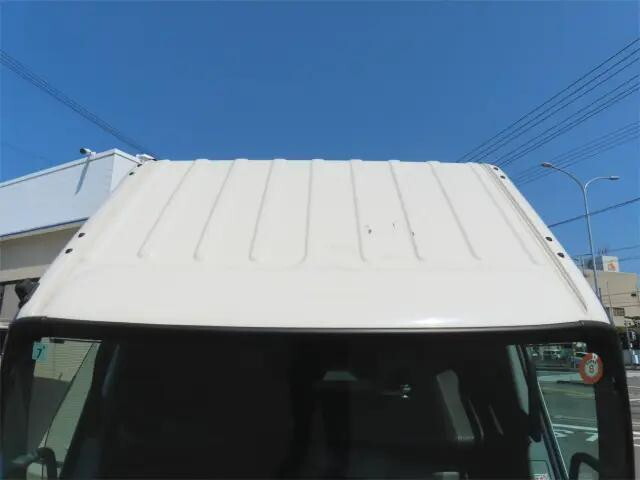 日野デュトロ平ボディ小型（2t・3t）[写真06]