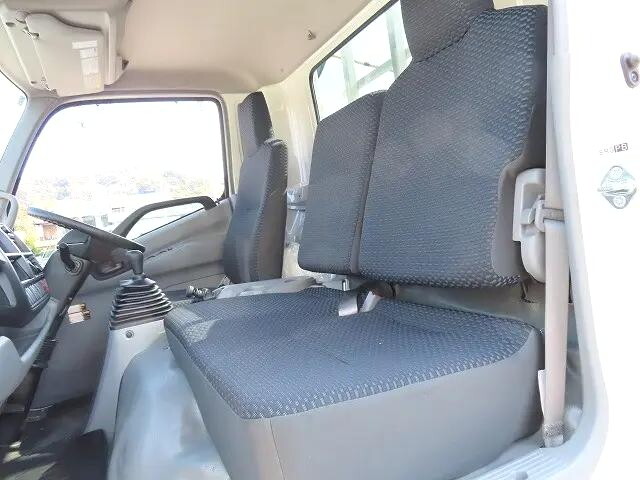 日野デュトロセーフティローダー小型（2t・3t）[写真10]