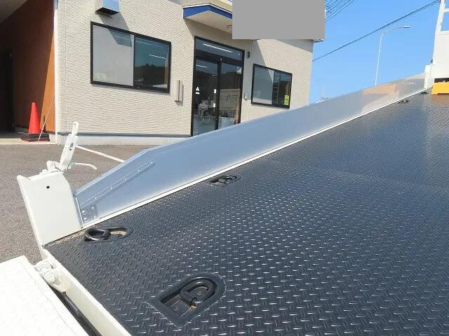 日野デュトロセーフティローダー小型（2t・3t）[写真23]