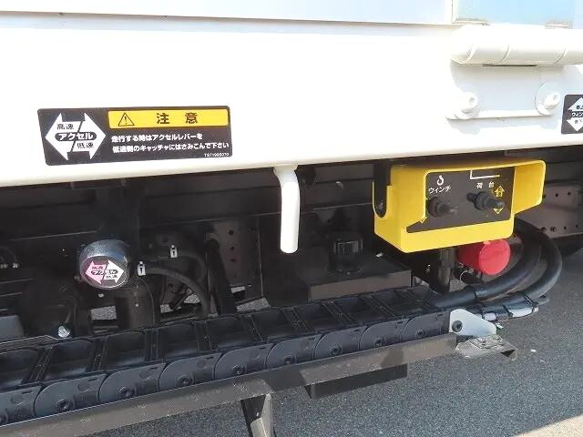 日野デュトロセーフティローダー小型（2t・3t）[写真27]